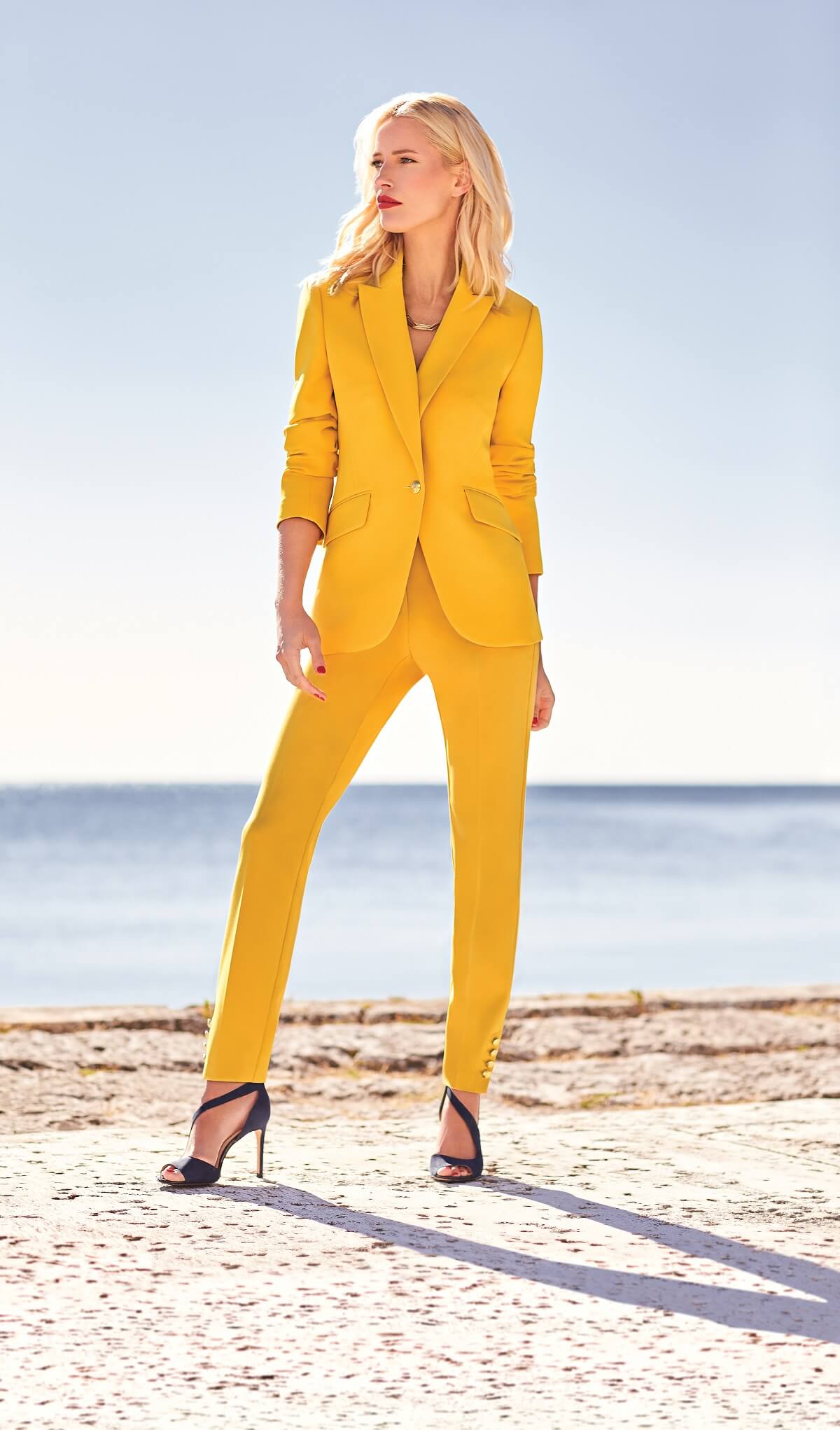 Laura Blog - Melanie Lyne - Spring Collection 2019 - Yellow Pantsuit