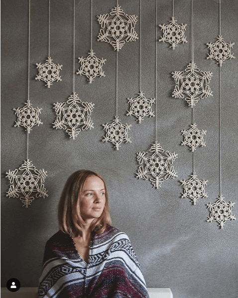 Laura Blog - Laura - Holiday Home Decorating Ideas - Snowflake Accents